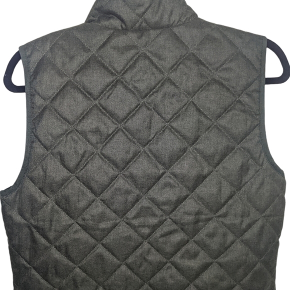 Old Navy Women's Olive Green Quilted Puffer Vest 🌲 - Picture 7 of 8